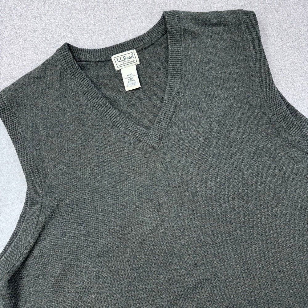 LL Bean 100% Lambswool Sweater Vest Mens Large Gray V Neck Classic Knitwear